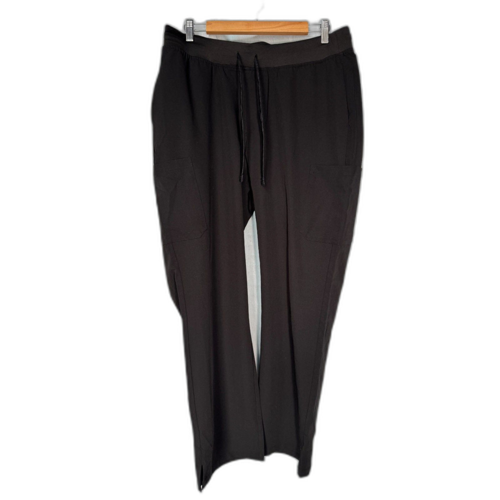 Mandala Black Cargo Scrub Pants with Equa-Tek Technology - Multi-Pocket Size L